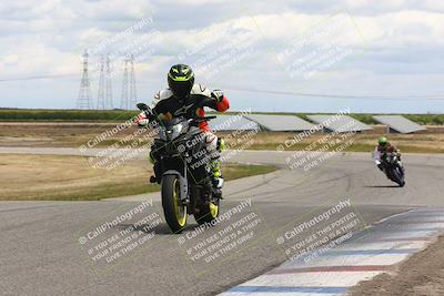 media/Apr-26-2024-TrackDaz (Fri) [[c4b677d280]]/C Group/140pm (Wheelie Bump)/
